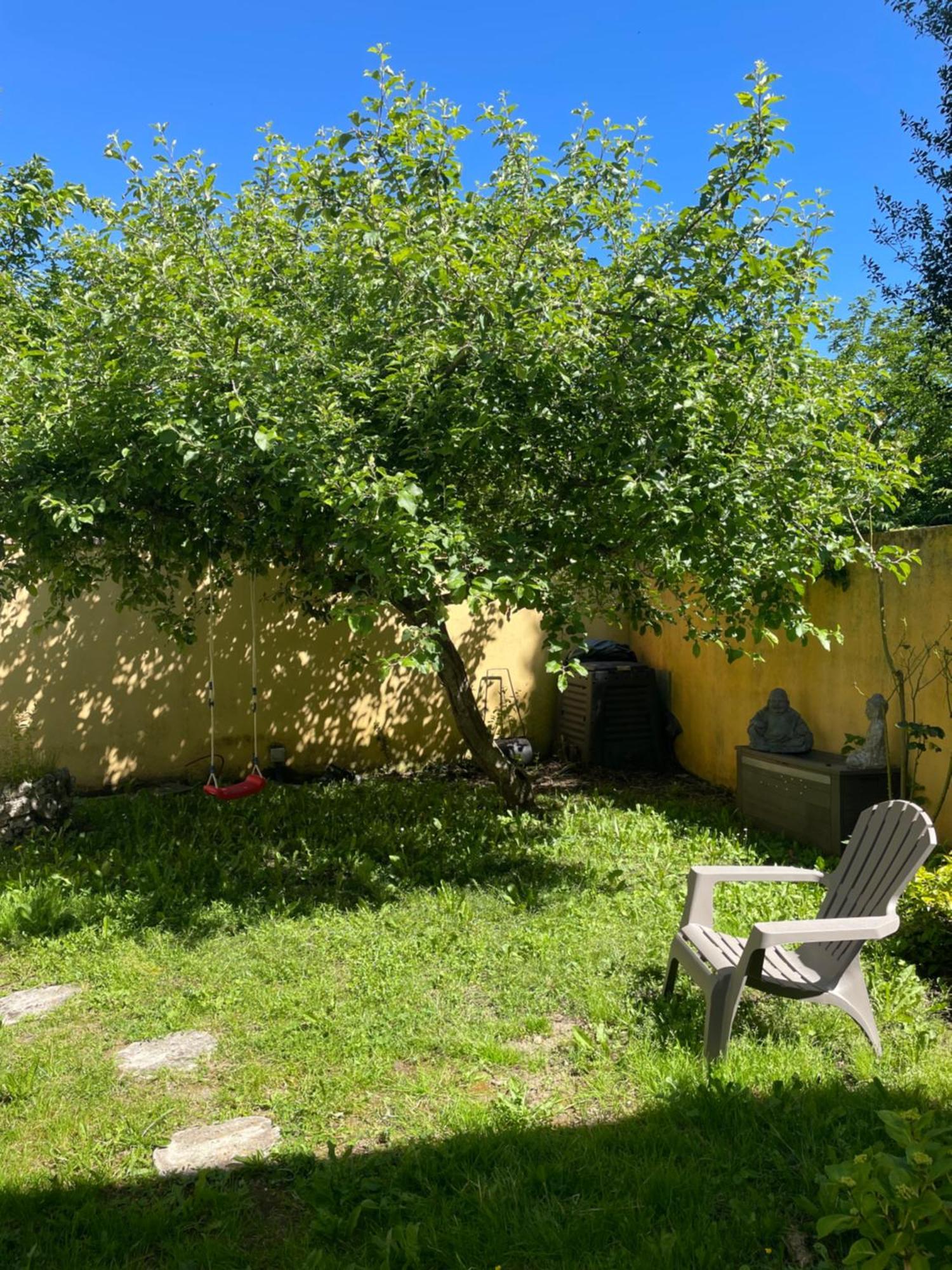 Bed and Breakfast Le Lotus Blanc à Sainte-Foy-la-Grande Extérieur photo